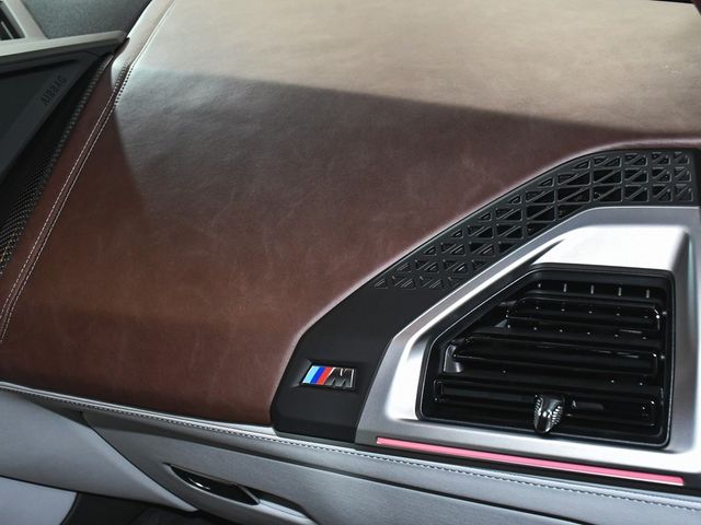 2025 BMW XM Base - 22967129 - 84