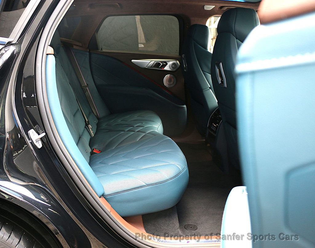 2025 BMW XM Sports Activity Vehicle - 22995755 - 31