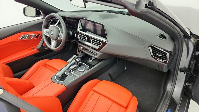 2025 BMW Z4 M40i Roadster - 22941005 - 22