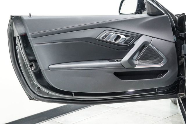 2025 BMW Z4 sDrive30i Roadster - 23071482 - 38