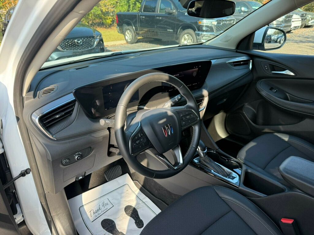 2025 Buick Encore GX Preferred photo 3