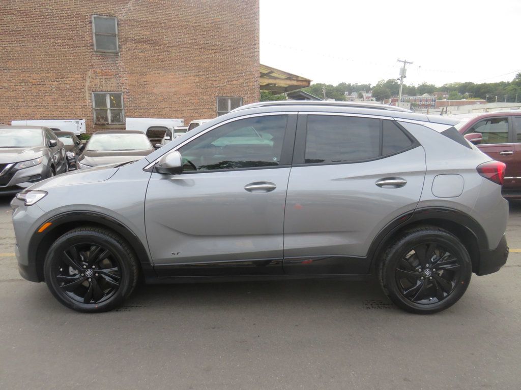 2025 Buick Encore GX Sport Touring photo 8