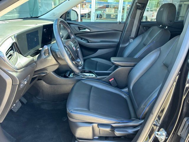 2025 Buick Encore GX FWD 4dr Sport Touring - 23024084 - 7