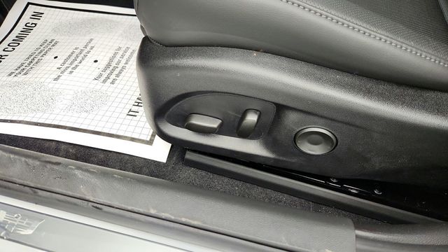 2025 Cadillac CT4 4dr Sedan Premium Luxury with Climate Package - 22956669 - 10