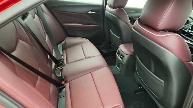 2025 Cadillac CT4 4dr Sedan Sport with 19'' Wheels, Leather Seating & Navigation & - 22983973 - 23