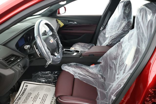 2025 Cadillac CT4 4dr Sedan Sport with Leather Seating and Climate Package - 22929392 - 17