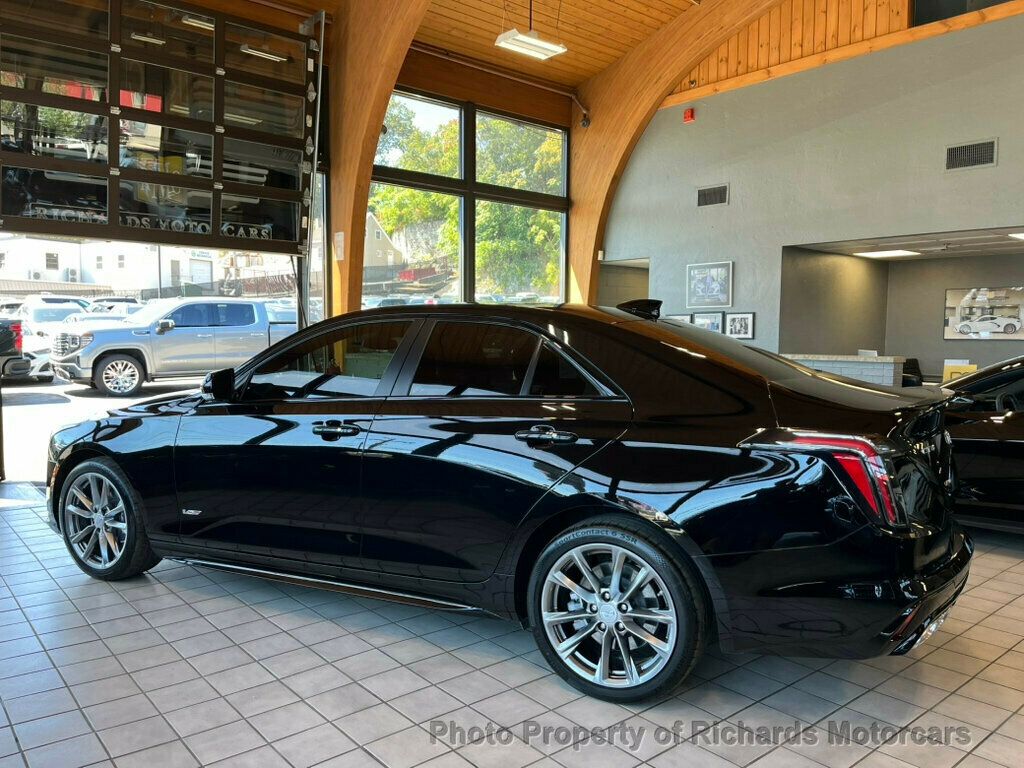 2025 Cadillac CT4 photo 10