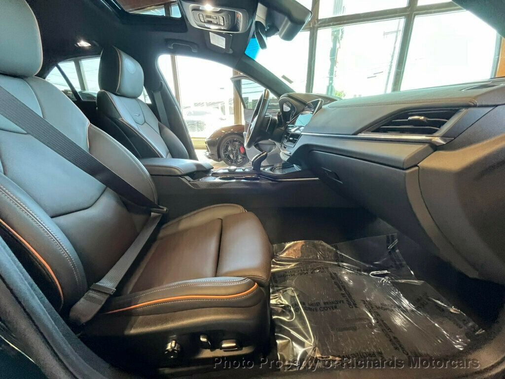 2025 Cadillac CT4 photo 21