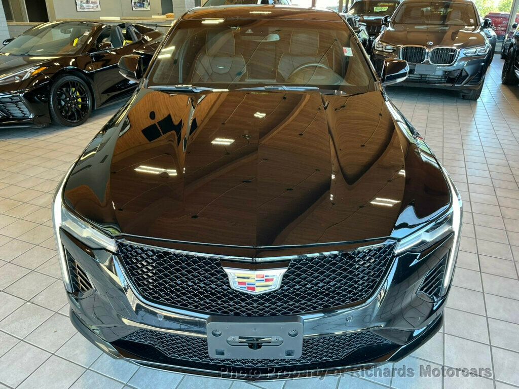 2025 Cadillac CT4 photo 3