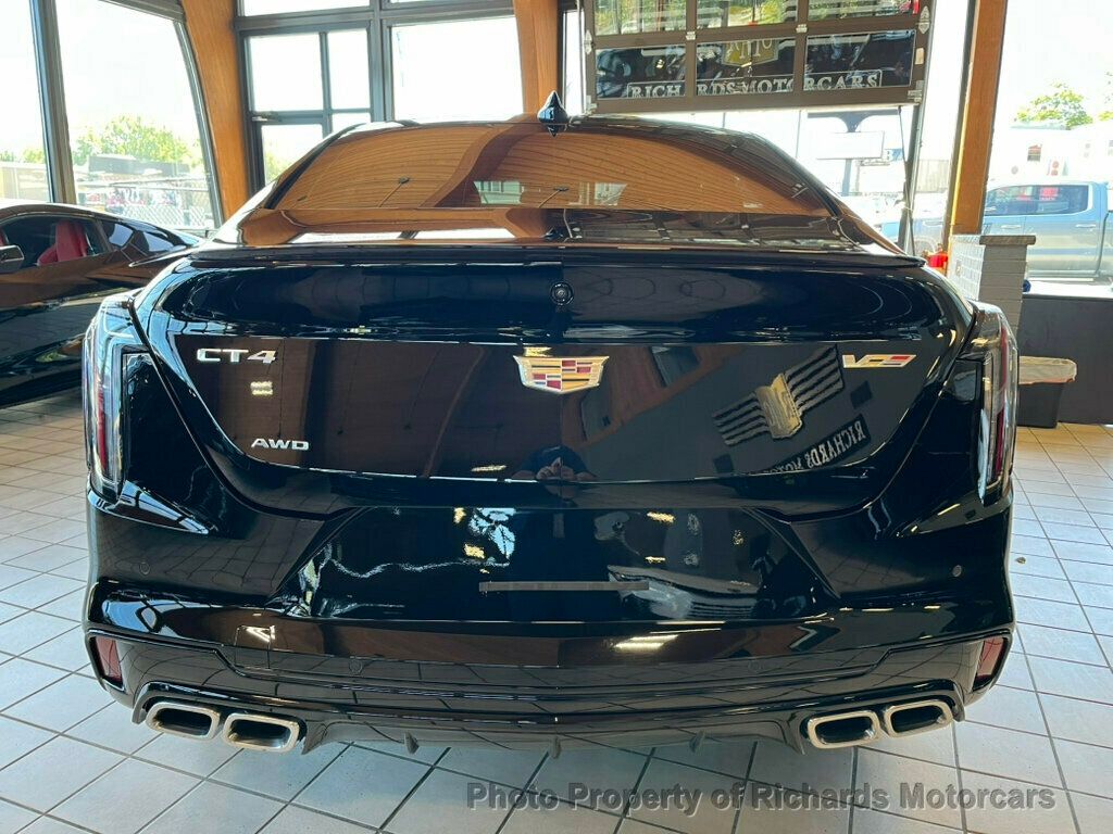2025 Cadillac CT4 photo 7