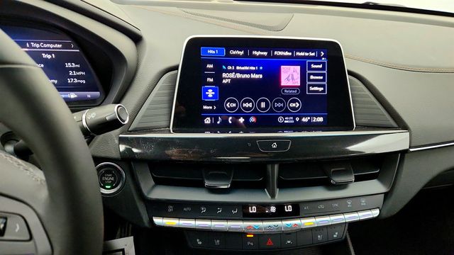 2025 Cadillac CT4-V 4dr Sedan with Leather Seating and Technology & Climate Packages - 22980877 - 16