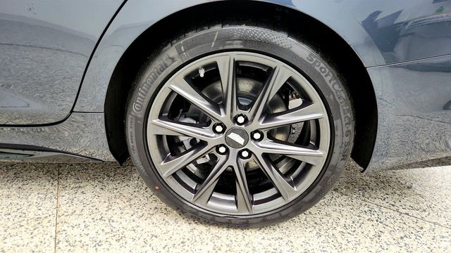 2025 Cadillac CT4-V 4dr Sedan with Leather Seating and Technology & Climate Packages - 22980877 - 8