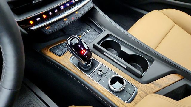 2025 Cadillac CT5 AWD 4dr Sedan Premium Luxury with 3.0L T Engine + Technology Pkg - 22981290 - 16