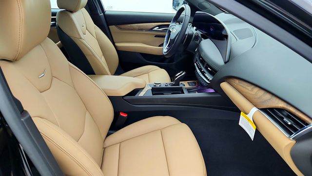 2025 Cadillac CT5 AWD 4dr Sedan Premium Luxury with 3.0L T Engine + Technology Pkg - 22981290 - 24