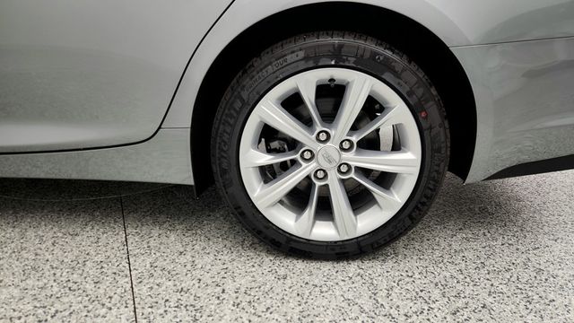 2025 Cadillac CT5 AWD 4dr Sedan Premium Luxury with Sun and Sound Package - 22956666 - 8