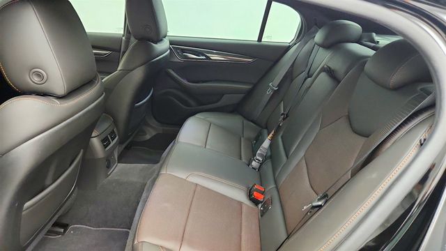 2025 Cadillac CT5 AWD 4dr Sedan Sport with Technology Package & 20'' Alloy Wheels - 23043131 - 21