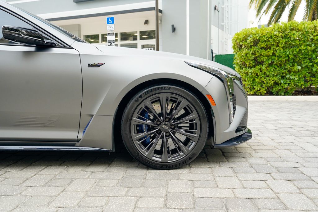 2025 Cadillac CT5-V 4dr Sedan Blackwing - 23025363 - 33