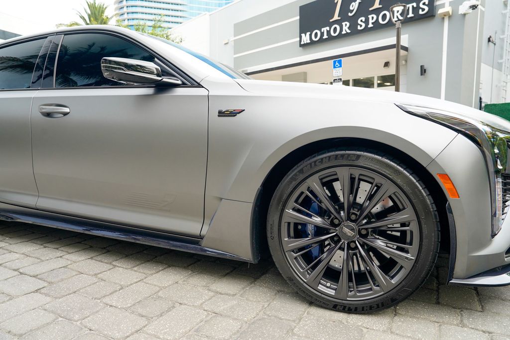 2025 Cadillac CT5-V 4dr Sedan Blackwing - 23025363 - 35