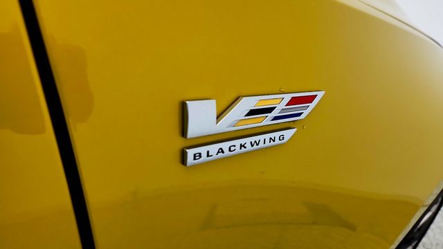 2025 Cadillac CT5-V 4dr Sedan Blackwing w/ Carbon Ceramic Brakes - 23086623 - 25