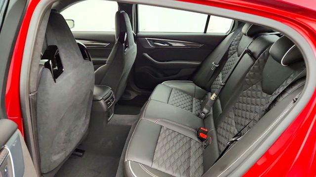 2025 Cadillac CT5-V 4dr Sedan Blackwing w/ Carbon Ceramic Brakes & Data Recorder - 23089188 - 18