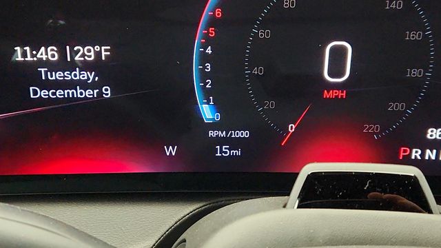 2025 Cadillac CT5-V 4dr Sedan with Technology Pkg, Leather Seats & UltraView Sunroof - 22957057 - 15