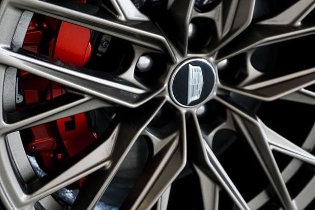 2025 Cadillac CT5-V *CT5-V Blackwing* *6-Speed Manual* *Sport Bucket Seats* - 22996846 - 57