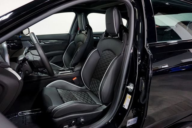 2025 Cadillac CT5-V *CT5-V Blackwing* *6-Speed Manual* *Sport Bucket Seats* - 22996846 - 8