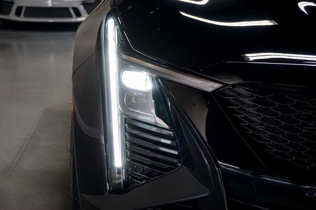 2025 Cadillac CT5-V *CT5-V Blackwing* *6-Speed Manual* *Sport Bucket Seats* - 22996846 - 91