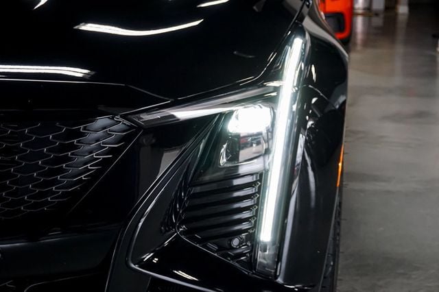 2025 Cadillac CT5-V *CT5-V Blackwing* *6-Speed Manual* *Sport Bucket Seats* - 22996846 - 92
