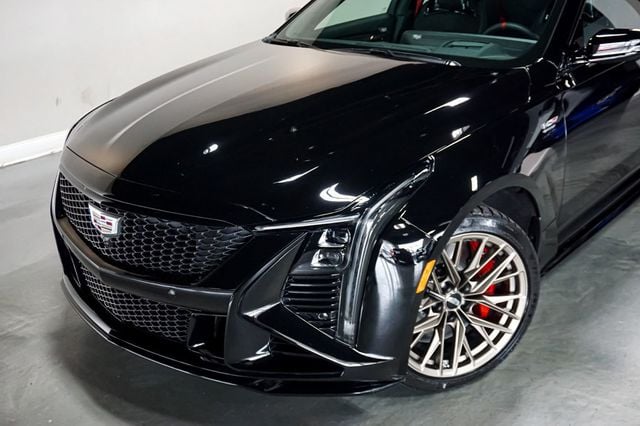 2025 Cadillac CT5-V *CT5-V Blackwing* *6-Speed Manual* *Sport Bucket Seats* - 22996846 - 95