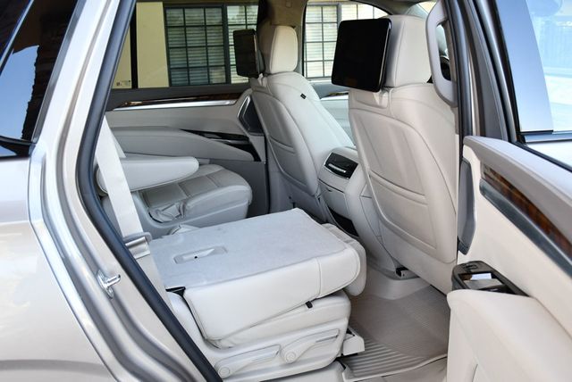 2025 Cadillac Escalade 4WD 4 Door Sport Platinum SUV W/Onyx Package - 23002127 - 20