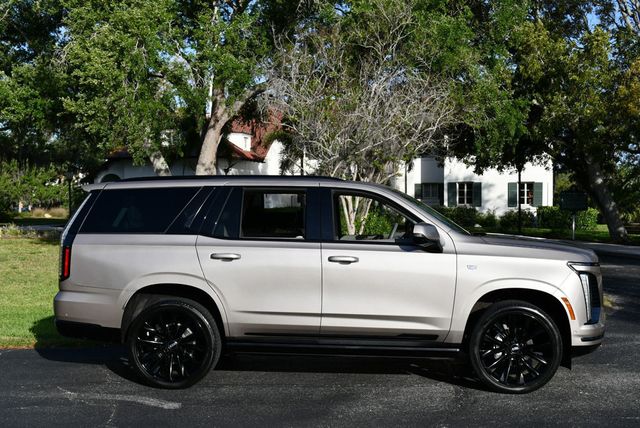 2025 Cadillac Escalade 4WD 4 Door Sport Platinum SUV W/Onyx Package - 23002127 - 34