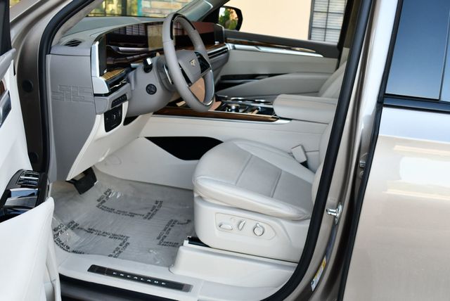 2025 Cadillac Escalade 4WD 4 Door Sport Platinum SUV W/Onyx Package - 23002127 - 49