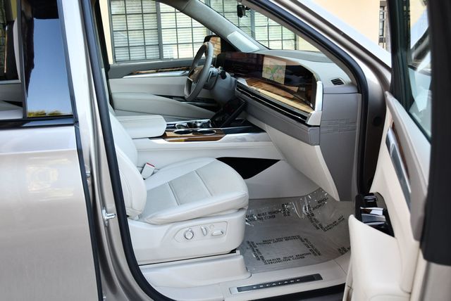 2025 Cadillac Escalade 4WD 4 Door Sport Platinum SUV W/Onyx Package - 23002127 - 54