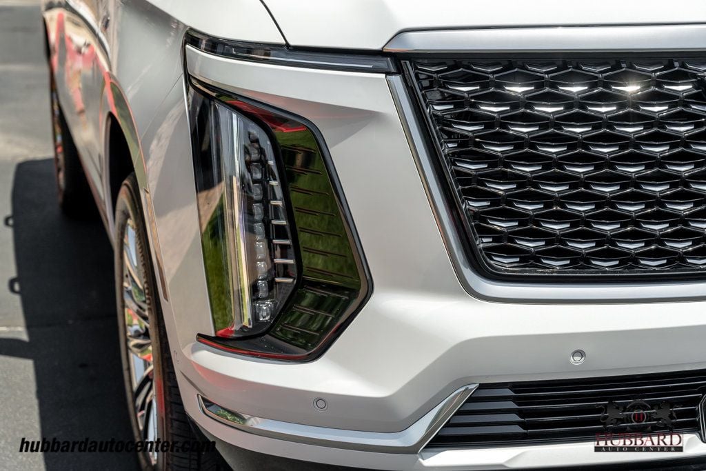 2025 Cadillac Escalade 4WD 4dr Premium Luxury - 23057018 - 45