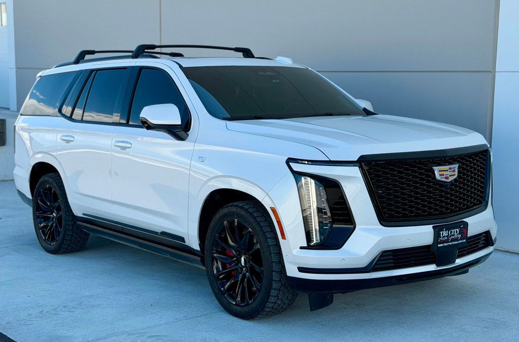 2025 Cadillac Escalade 4WD 4dr Sport - 23034231 - 2