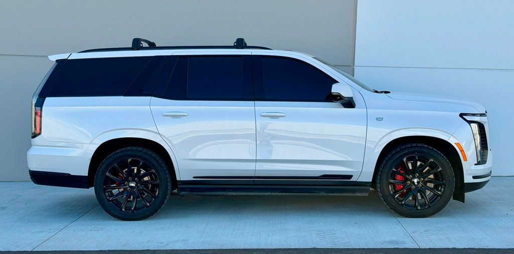 2025 Cadillac Escalade 4WD 4dr Sport - 23034231 - 3