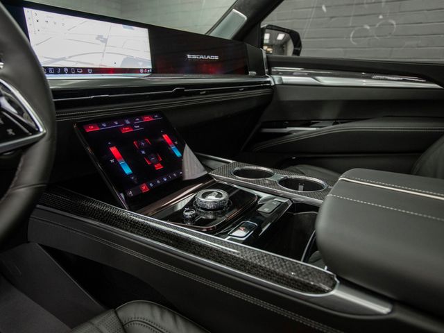 2025 Cadillac Escalade AWD 4dr V-Series - 22970197 - 36