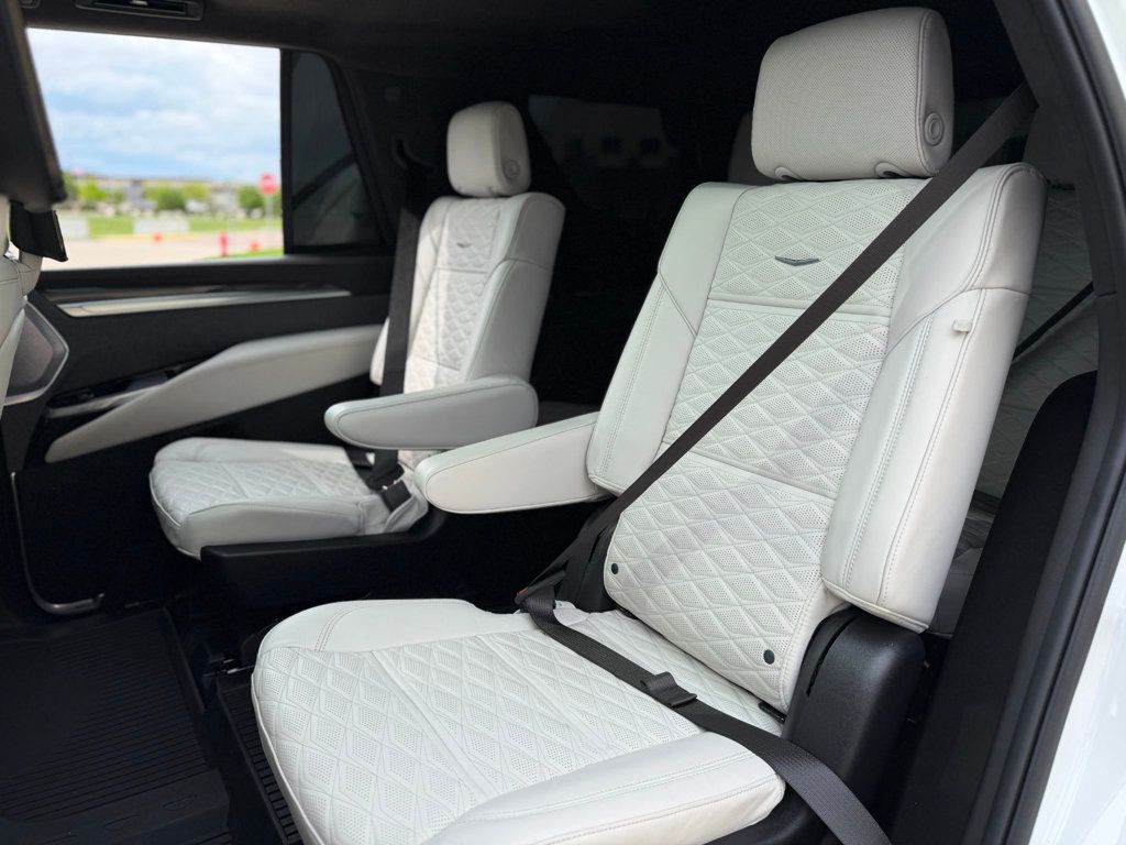 2025 Cadillac Escalade AWD 4dr V-Series - 23033237 - 25