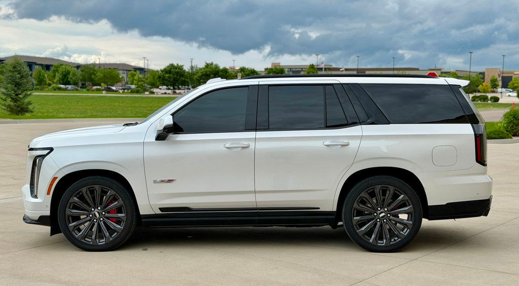 2025 Cadillac Escalade AWD 4dr V-Series - 23033237 - 7