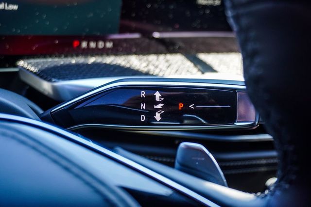 2025 Cadillac Escalade AWD 4dr V-Series - 22997518 - 21