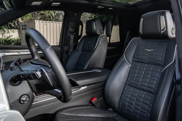 2025 Cadillac Escalade AWD 4dr V-Series - 22995102 - 12