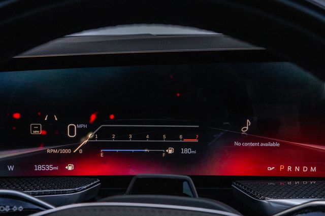 2025 Cadillac Escalade AWD 4dr V-Series - 22995102 - 16