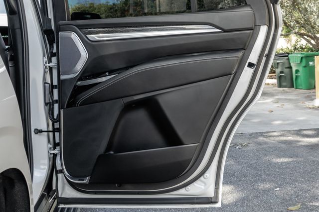 2025 Cadillac Escalade AWD 4dr V-Series - 22995102 - 32