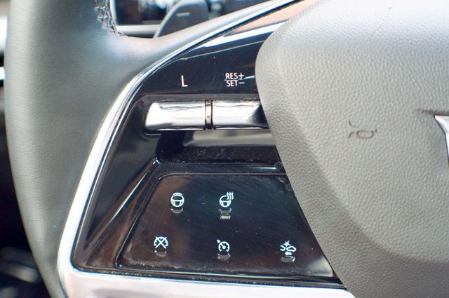 2025 Cadillac Escalade LocalTrade/Premium-Luxury/4WD/HeadsUpDisplay/PanoramicSunroof - 23008744 - 21