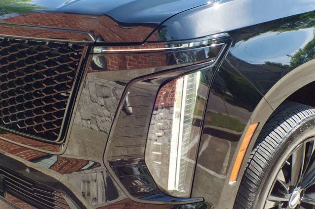 2025 Cadillac Escalade MSRP$111,795/Touring Pkg/Heated&Cooled Seats/Soft-Close Doors - 23010911 - 15