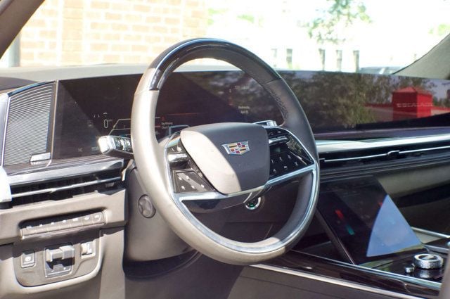 2025 Cadillac Escalade MSRP$111,795/Touring Pkg/Heated&Cooled Seats/Soft-Close Doors - 23010911 - 19
