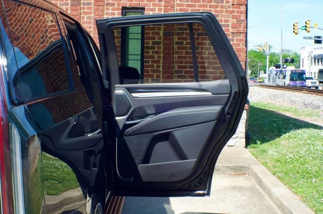 2025 Cadillac Escalade MSRP$111,795/Touring Pkg/Heated&Cooled Seats/Soft-Close Doors - 23010911 - 51