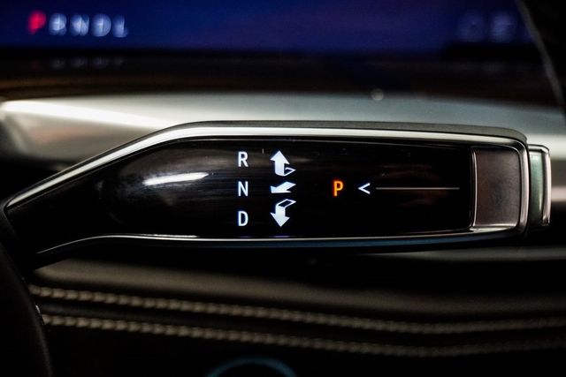 2025 Cadillac Escalade RWD 4dr Premium Luxury - 22956063 - 35