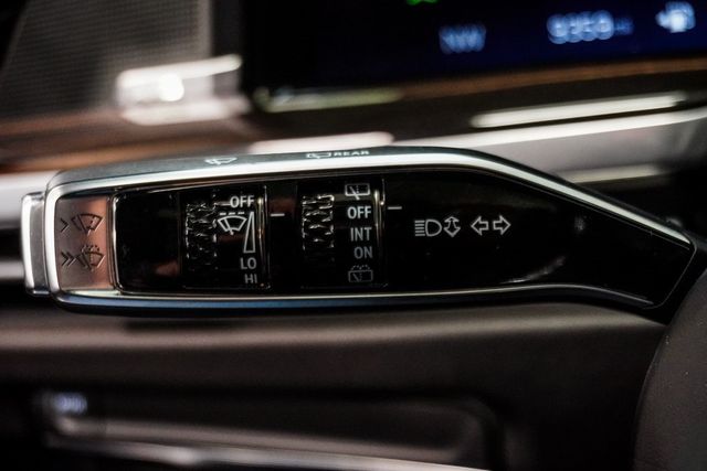 2025 Cadillac Escalade RWD 4dr Premium Luxury - 22956063 - 36